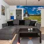 4 Person In Skaerbaek-by Traum *